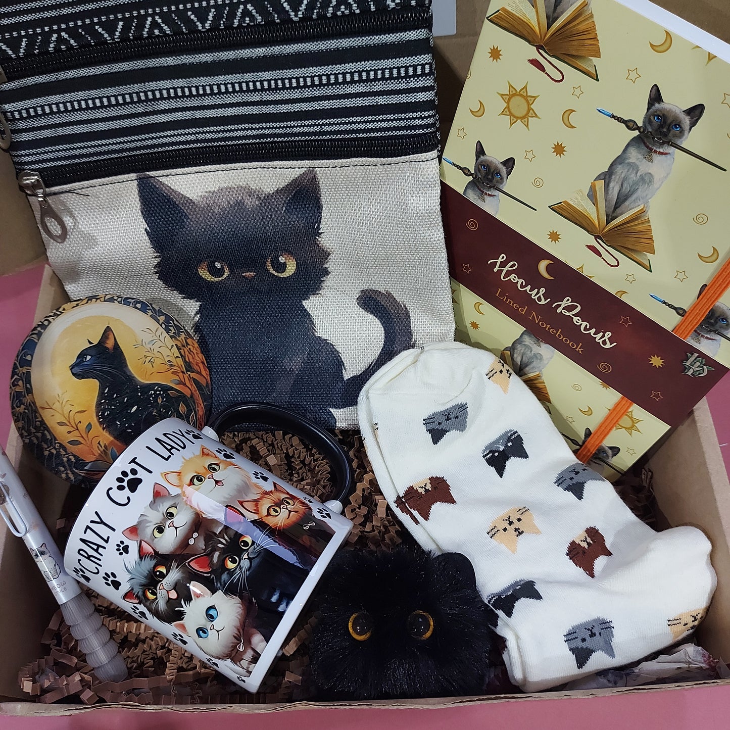 Cat Lover’s Ultimate Gift Box – Cute Cat Gifts for all occasions, Cat Mum Birthday, Christmas, Cat-Themed Accessories
