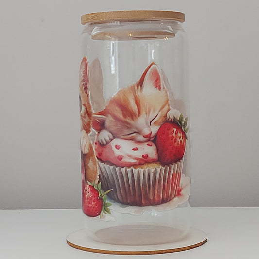 Strawberry Cupcake Kitten Glass Tumbler with Bamboo Lid – Sweet Cat Lover Gift