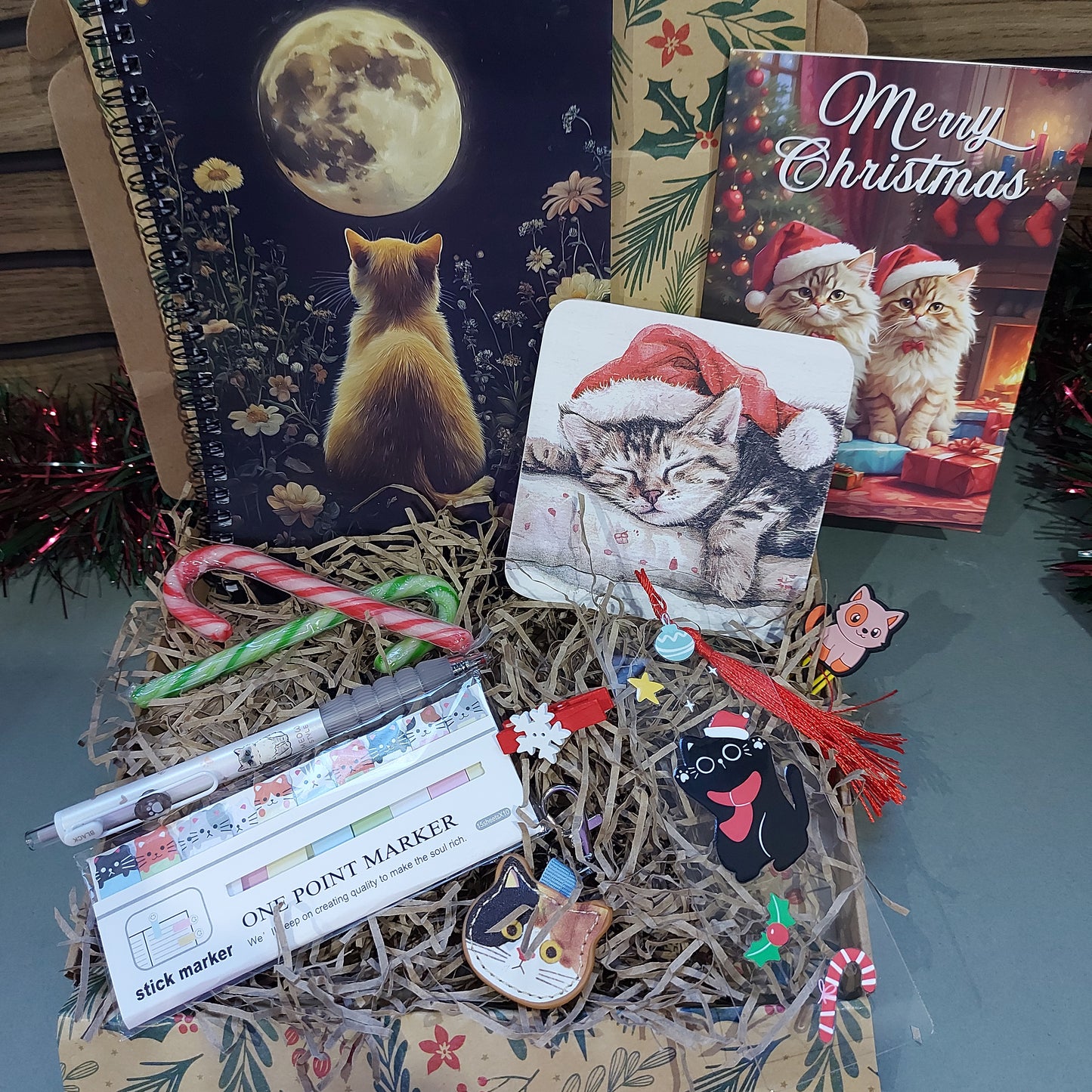 Cat-Themed Christmas Letterbox Gift | Cute Festive Gift Set for Cat Lovers